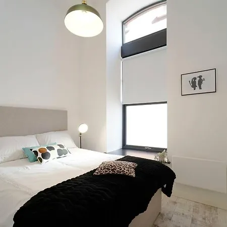 Spacious 2 Bedroom City Centre Apartment Leeds  Esterno foto