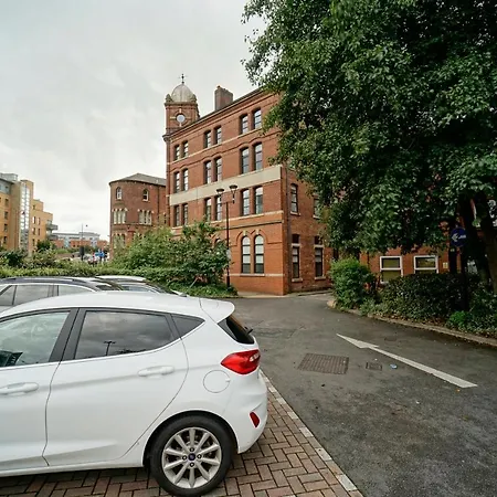 Spacious 2 Bedroom City Centre Apartment Leeds  Esterno foto